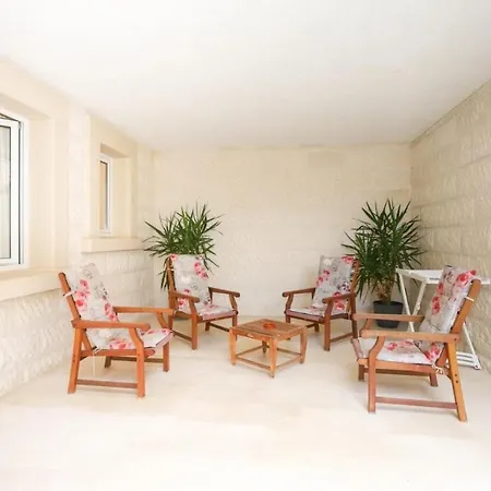 Victoria - Beachfront Luxury 別荘
