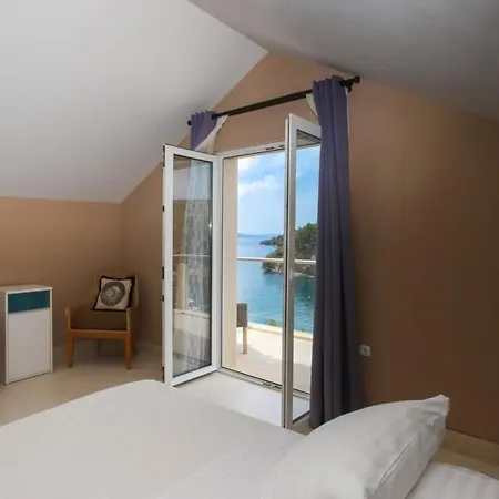 別荘 Victoria - Beachfront Luxury Bobovišća